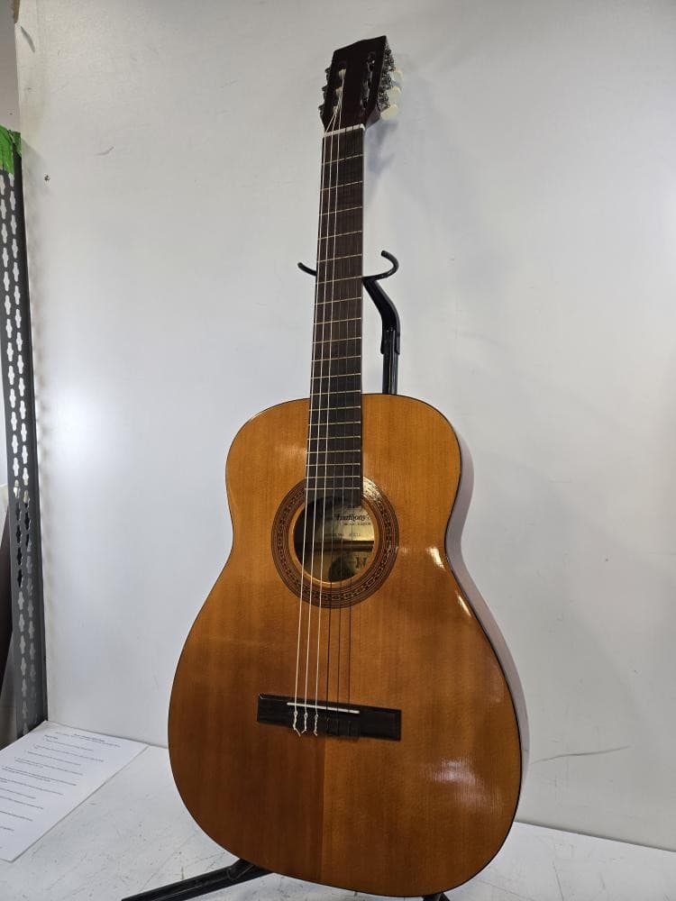 Vintage HARMONY GUITARS GUITAR (P15027937)