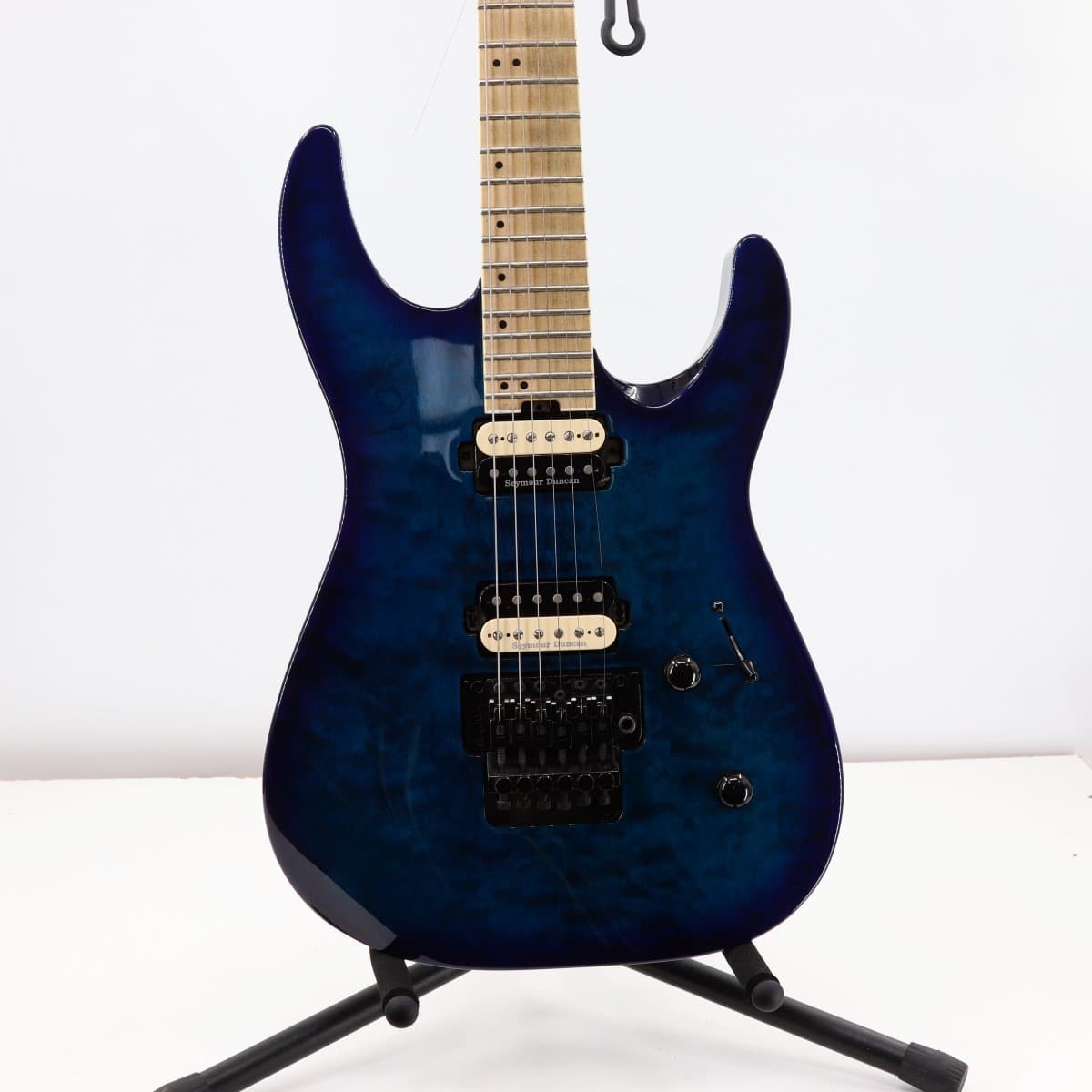 Jackson Soloist Pro Electric Guitar Blue/Black w/ Case – Good (PZ1004910)