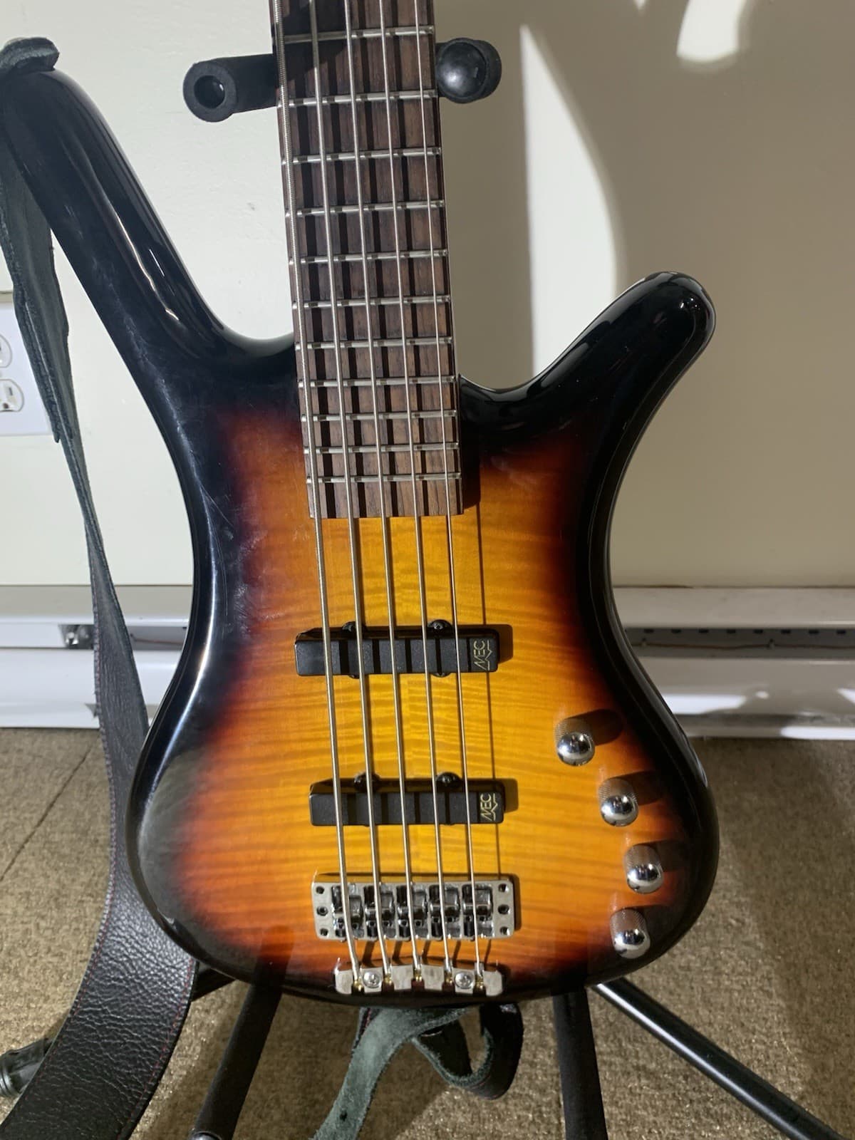 Warwick 5-String Electric Bass Guitar Sunburst Solid Wood Rosewood Fretboard