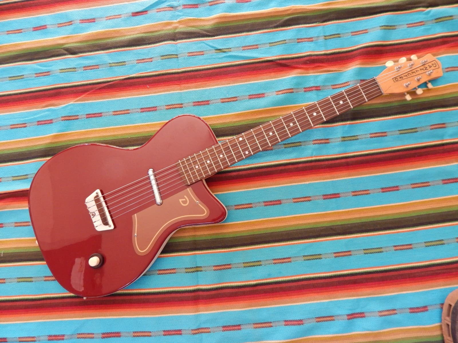 Danelectro 56-U1 Reissue