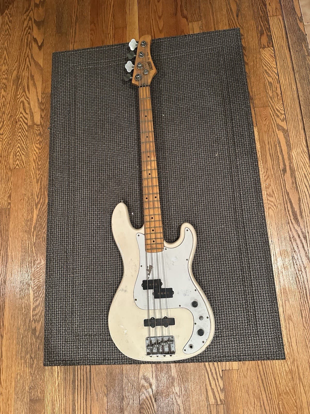 Hohner PJ Bass Guitar Professional Working