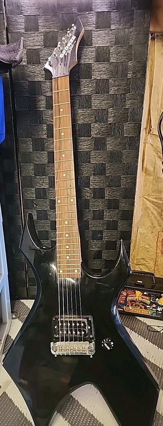 BC Rich Warlock Bronze Series Guitar, Black