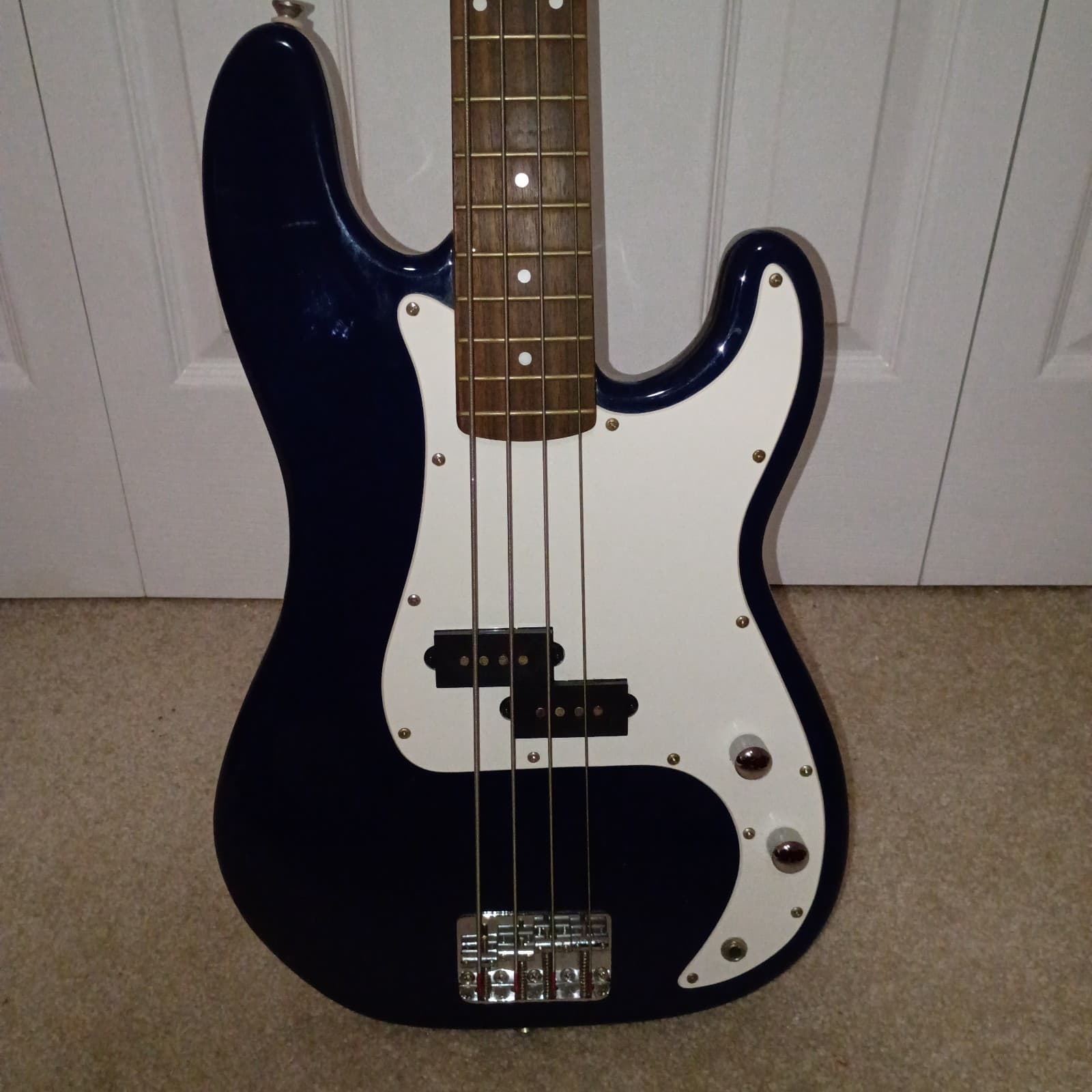 Fender Bass Guitar Squier Navy Blue 20th Anniversary P- Bass Affinity Series