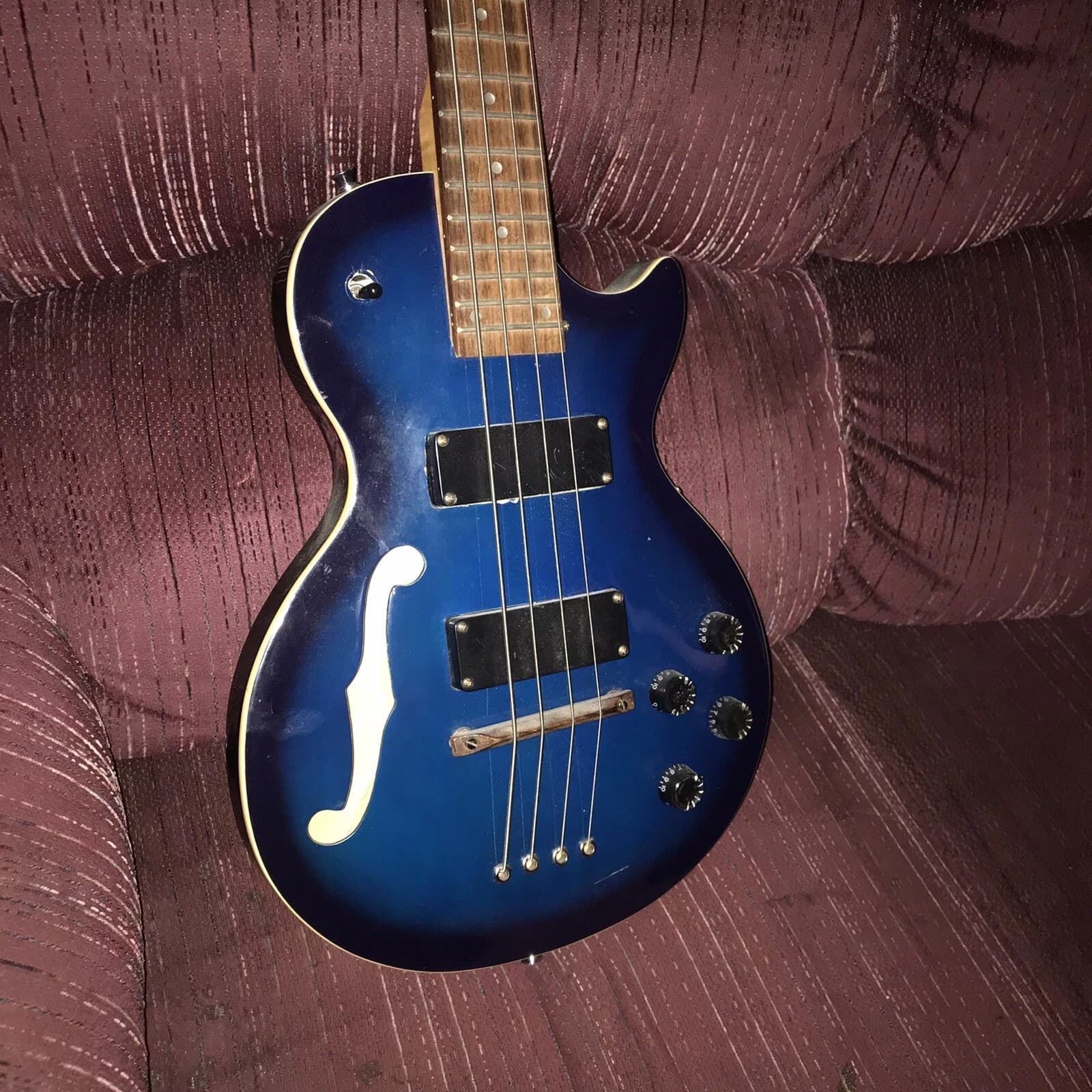 semi hollow body bass guitar (full 24 fret scale)