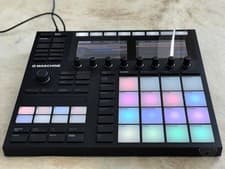 Native Instruments Maschine MK3 - With Box