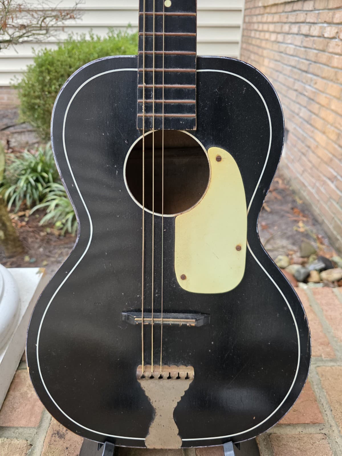 💥Video💥Antique TUXEDO Parlor Guitar W BRASS FRETS