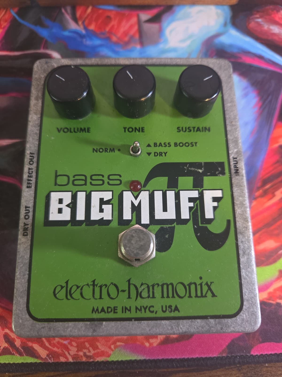 Electro-Harmonix Bass Big Muff Pi Distortion Guitar Effect Pedal