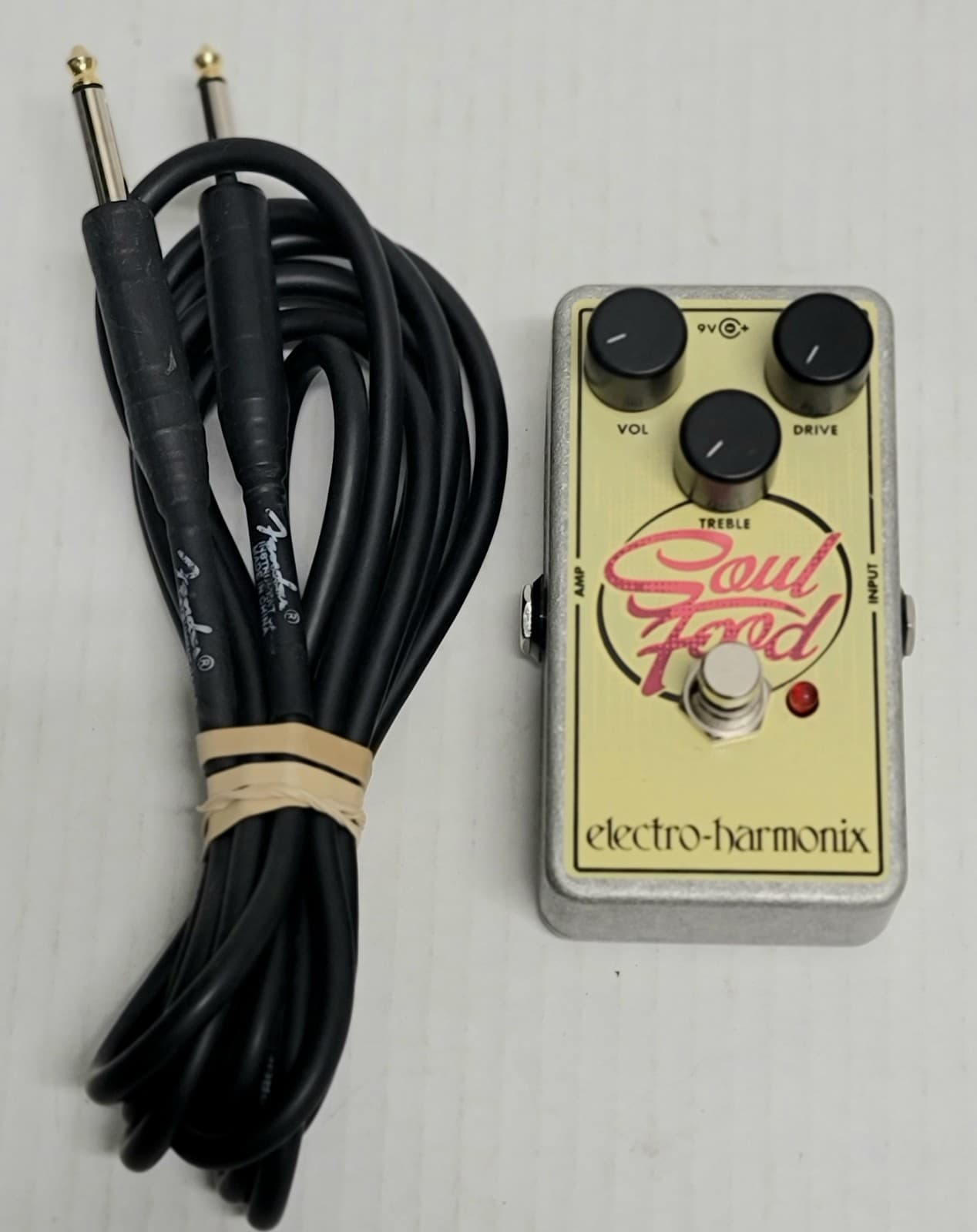 Electro-Harmonix Soul Food Overdrive Analog Guitar Pedal w/ Fender Cable