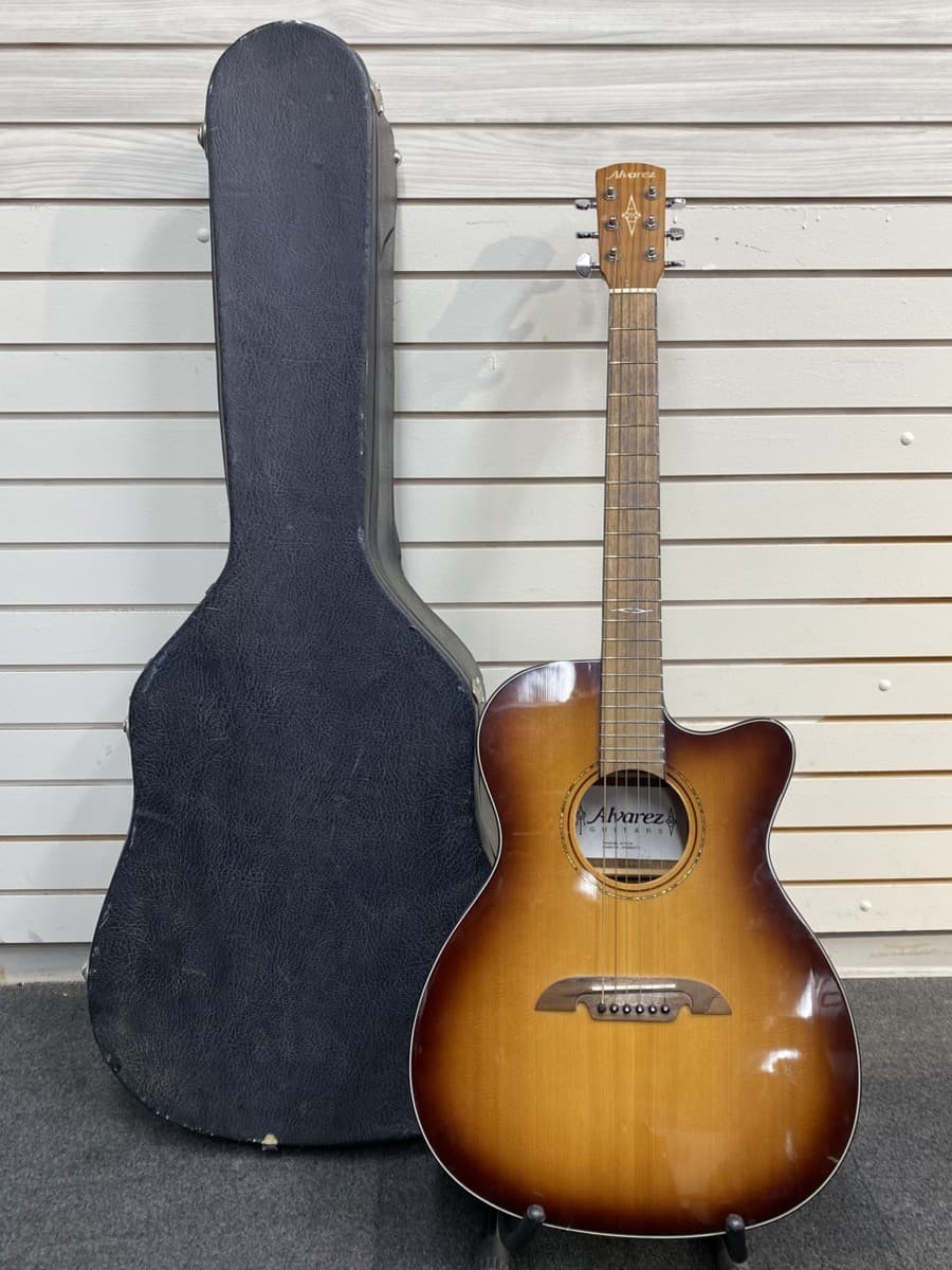 Alvarez AF60SHB Folk Acoustic Guitar Sunburst with Hard Case (A1G005721)