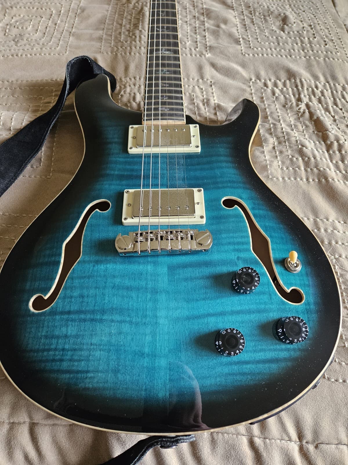 PRS SE Hollowbody II Piezo Electric Guitar - Peacock Blue with case