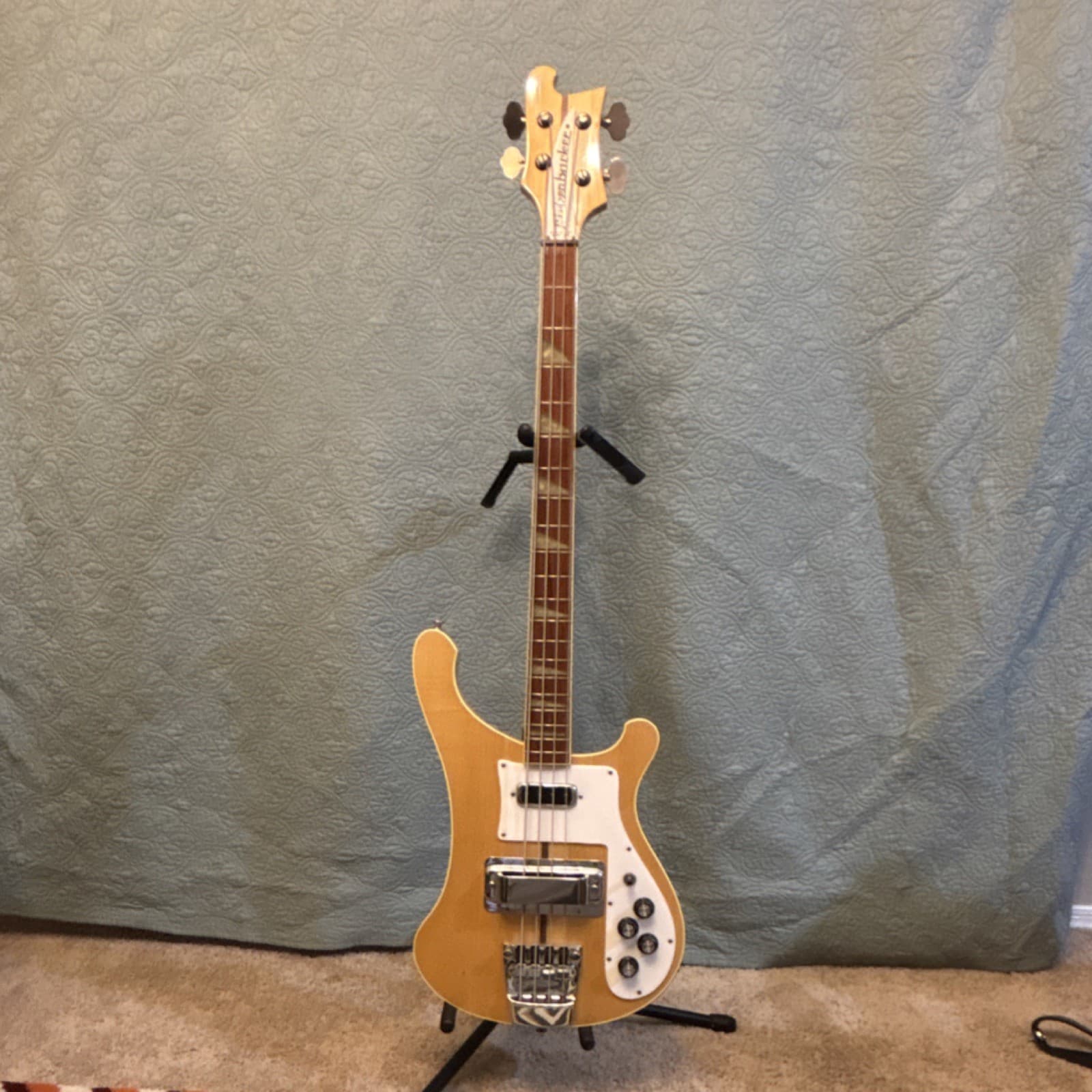 Rickenbacker 4001 Electric Bass Guitar 4 String Beige Maple Neck Solid Body