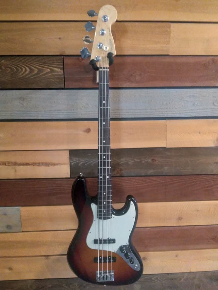 Fender American Professional Jazz Bass 2017