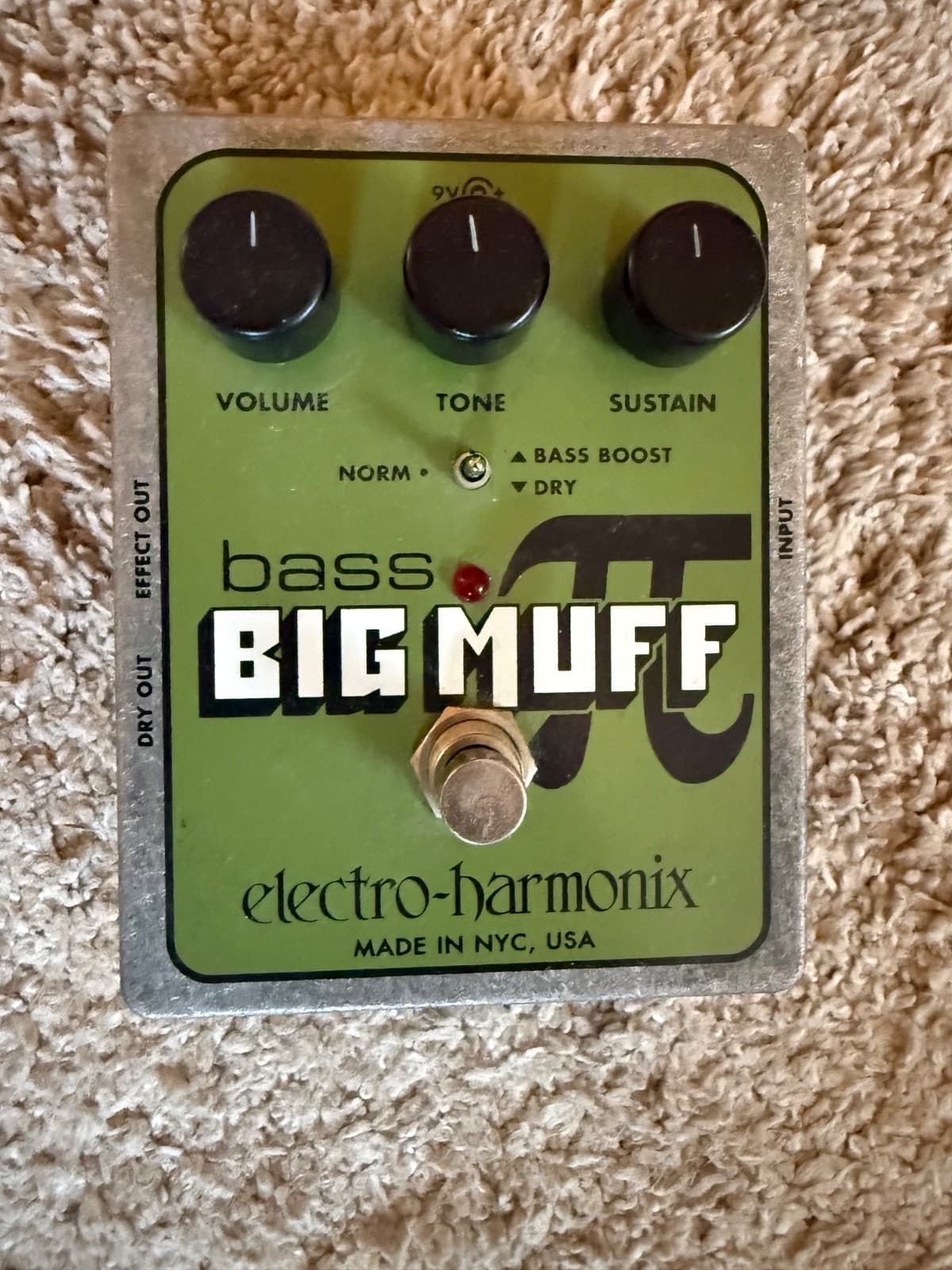 Electro-Harmonix Bass Big Muff Pi Distortion Guitar Effect Pedal