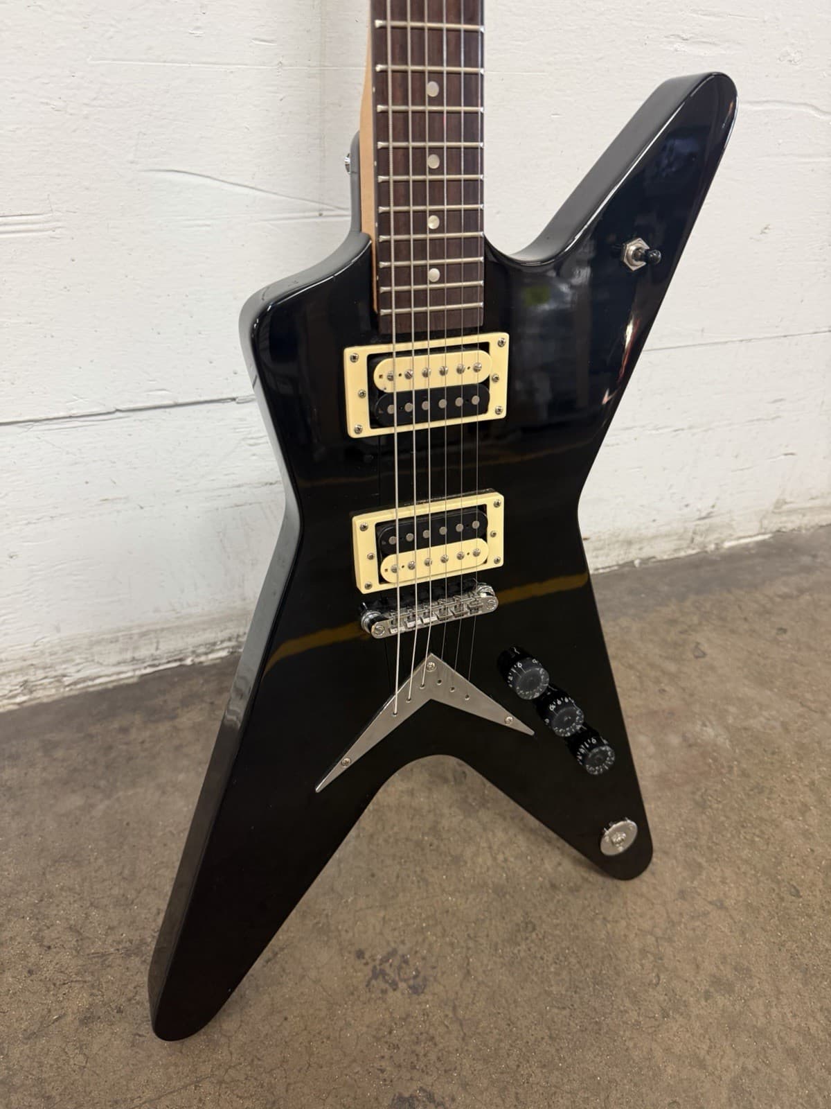 Dean ML X 2009 Original Owner Studio Only