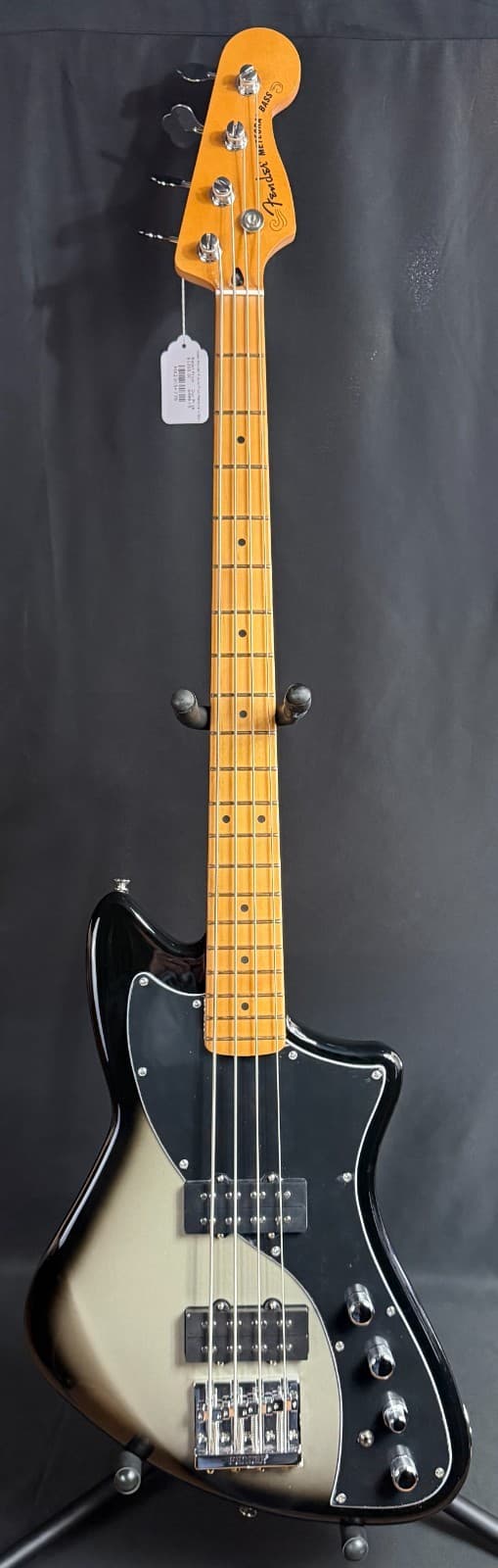 Fender Player Plus Active Meteora Bass 4-String Bass Guitar Silverburst