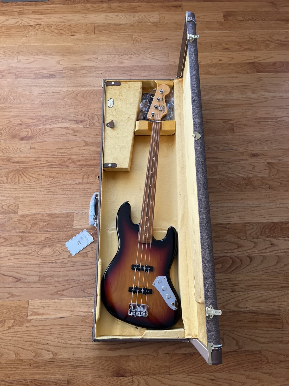 Fender Jaco Pastorius Fretless Jazz Bass - 3-Color Sunburst