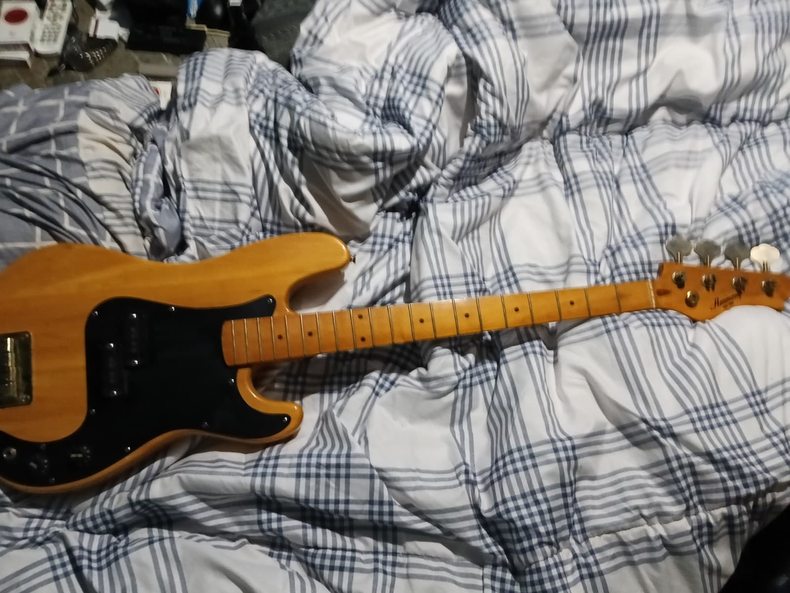 Harmony Electric Bass Guitar 4 String Solid Maple Body Natural Right-Handed