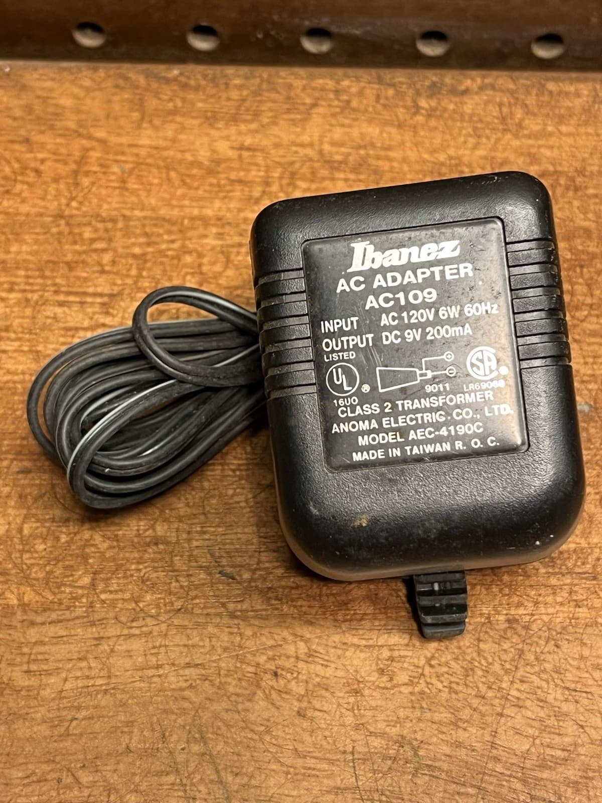 Vintage Ibanez AC109 Guitar Effect Pedal 9V Power Supply Adapter