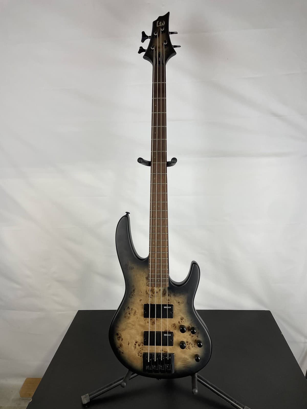 Excellent ESP LTD D-4 4-String Bass Guitar, Roasted Jatoba Fingerboard, Black Na