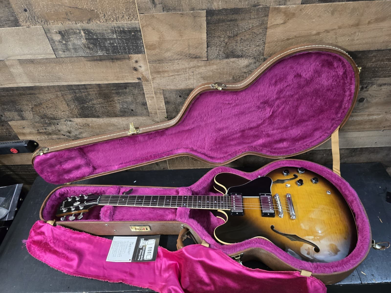1991 Gibson ES-335 Figured Semi-hollowbody W/Ohsc Very Clean 8.5 Lb