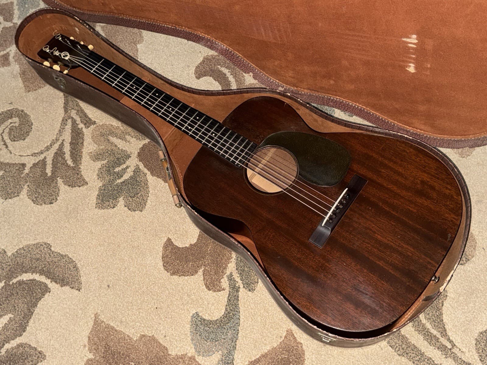 Vintage 1944 Martin 00-17 wartime NO CRACKS USA made mahogany acoustic guitar