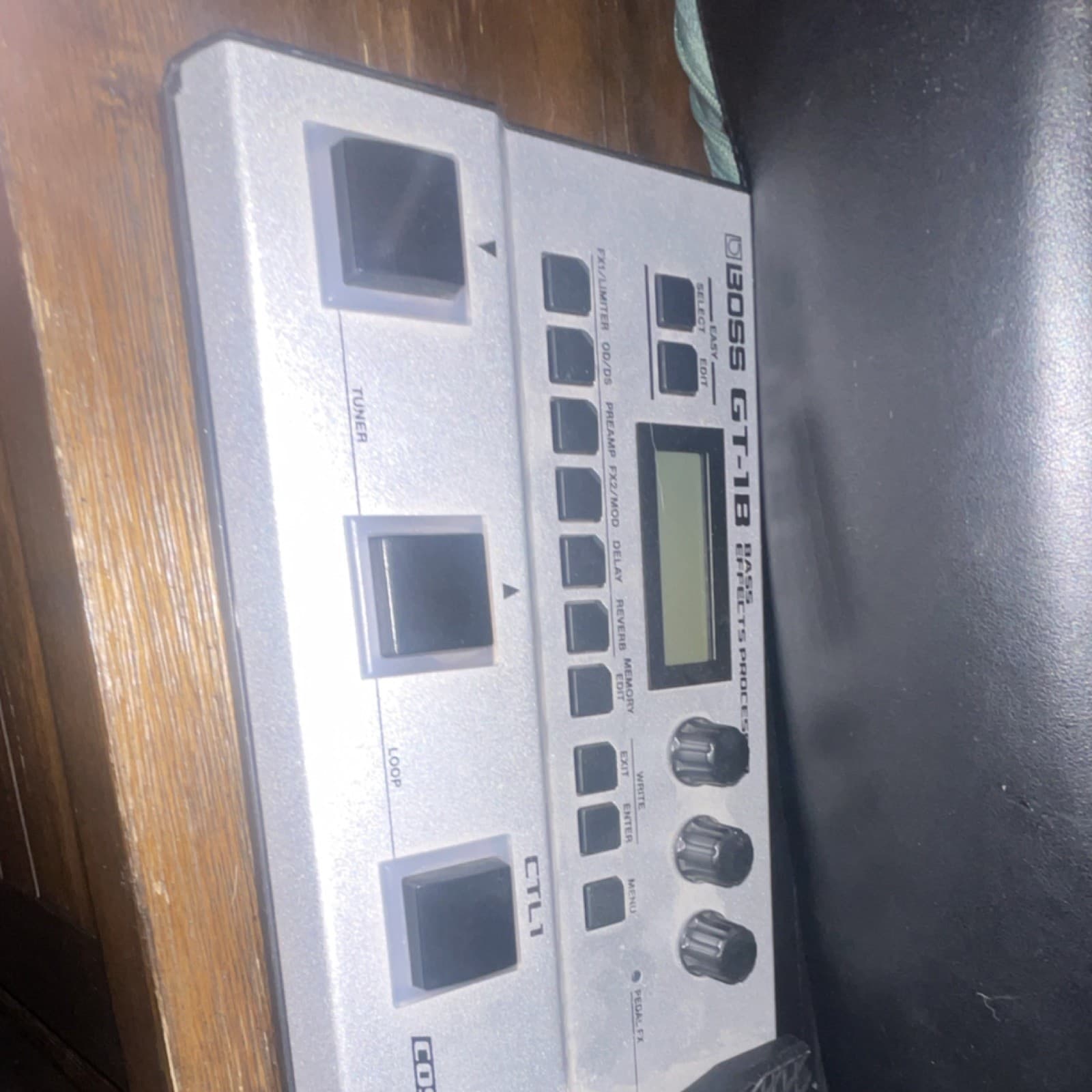 Boss GT-1B Digital Bass Guitar Multi-Effects Processor Pedal for Bass Guitar