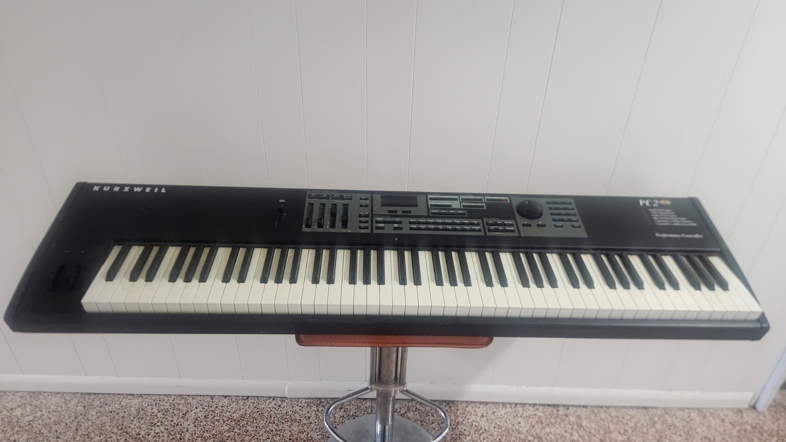 Kurzweil PC2x 88 Weighted Keys Synthesizer Keyboard Piano