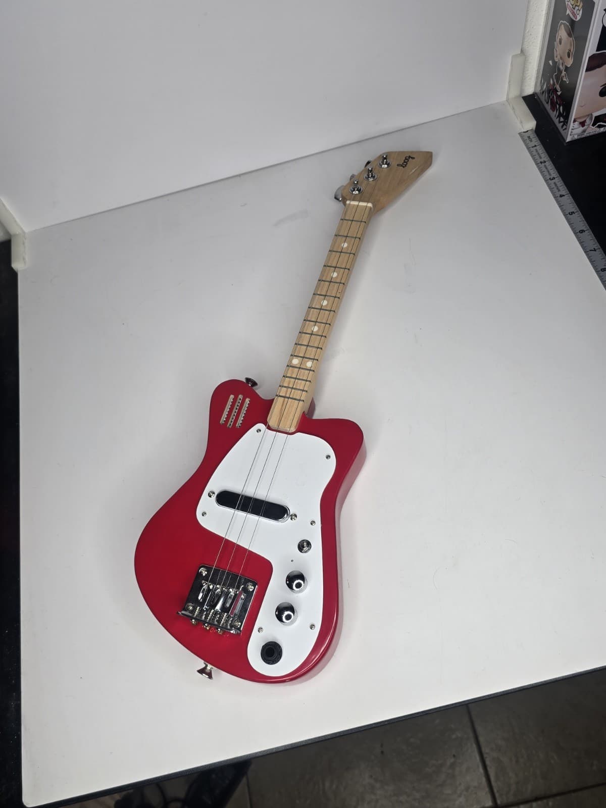 LOOG Mini Electric Guitar Red 3-String Kids Built-in Amp & Speaker