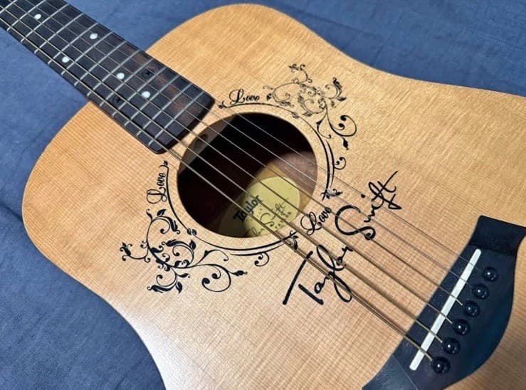 Taylor Swift Baby Taylor Acoustic Guitar