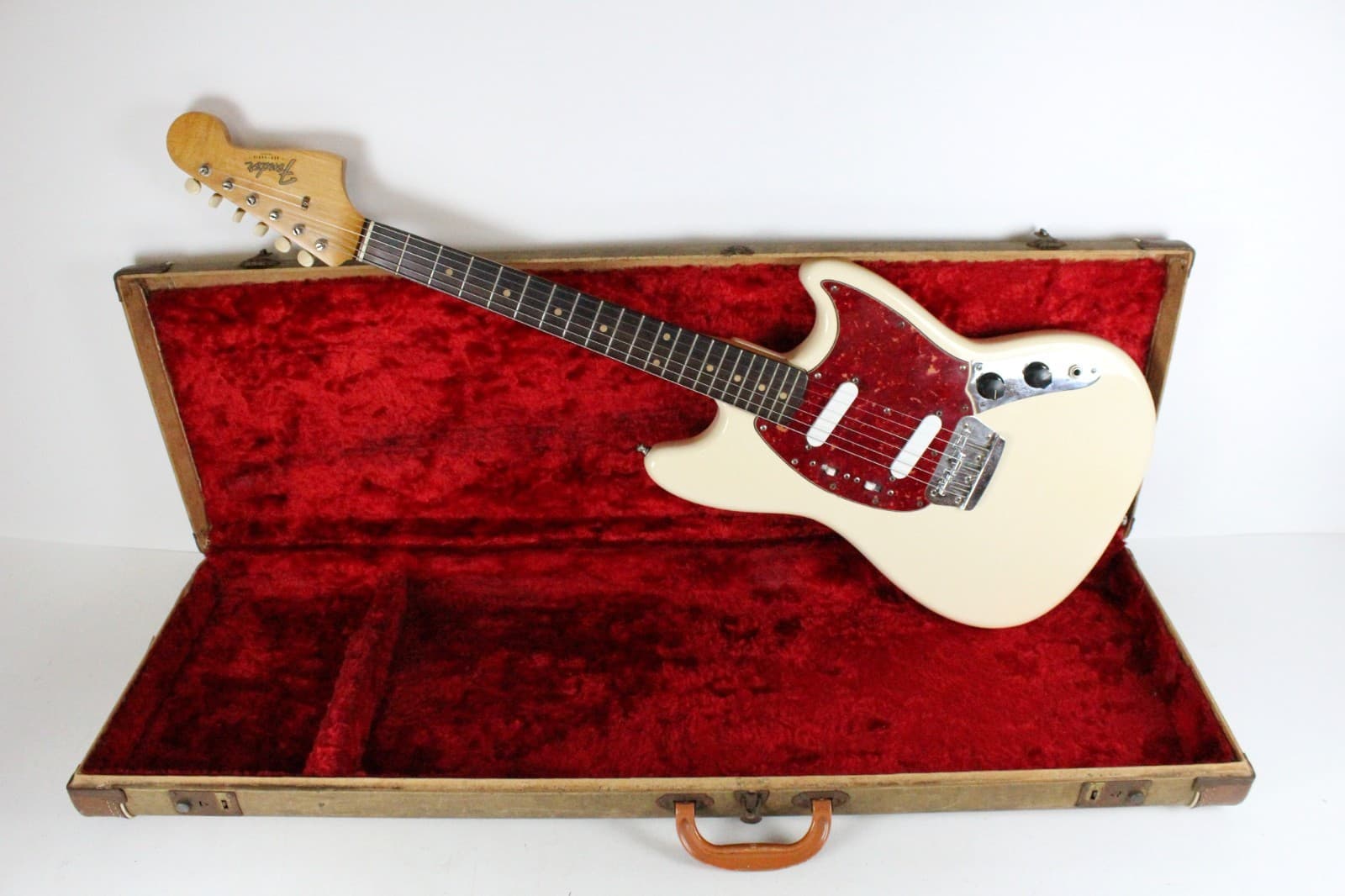1964 Fender Duo-Sonic Professionally Refinished White Brasilian Rosewood ~Clean~