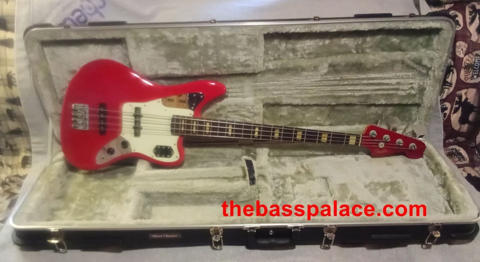 FENDER JAGUAR BASS 2006 FERRARI RED JAPAN 34" SCALE FULL CONTROLS NICE HARD CASE