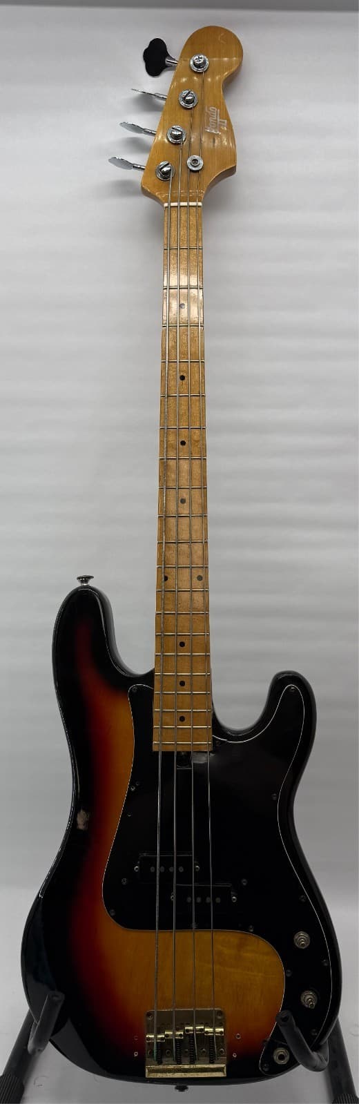 Vintage Hondo II Jazz Electric Bass Guitar - Project Guitar *READ*