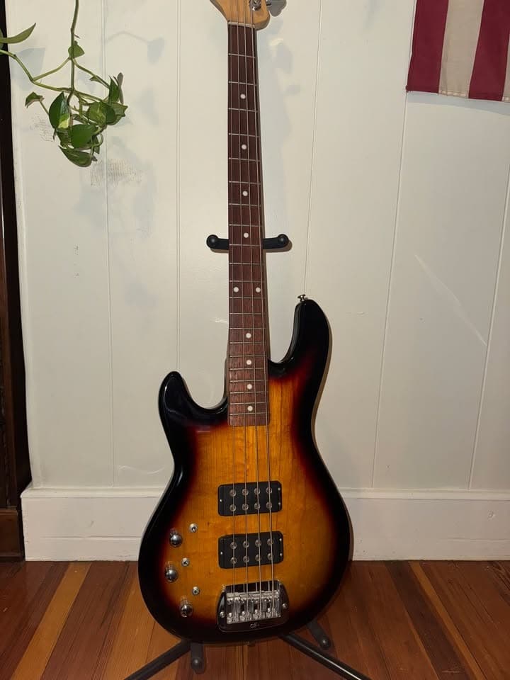 G&L L-2000 Lefty Electric Bass Guitar 3-Color Sunburst