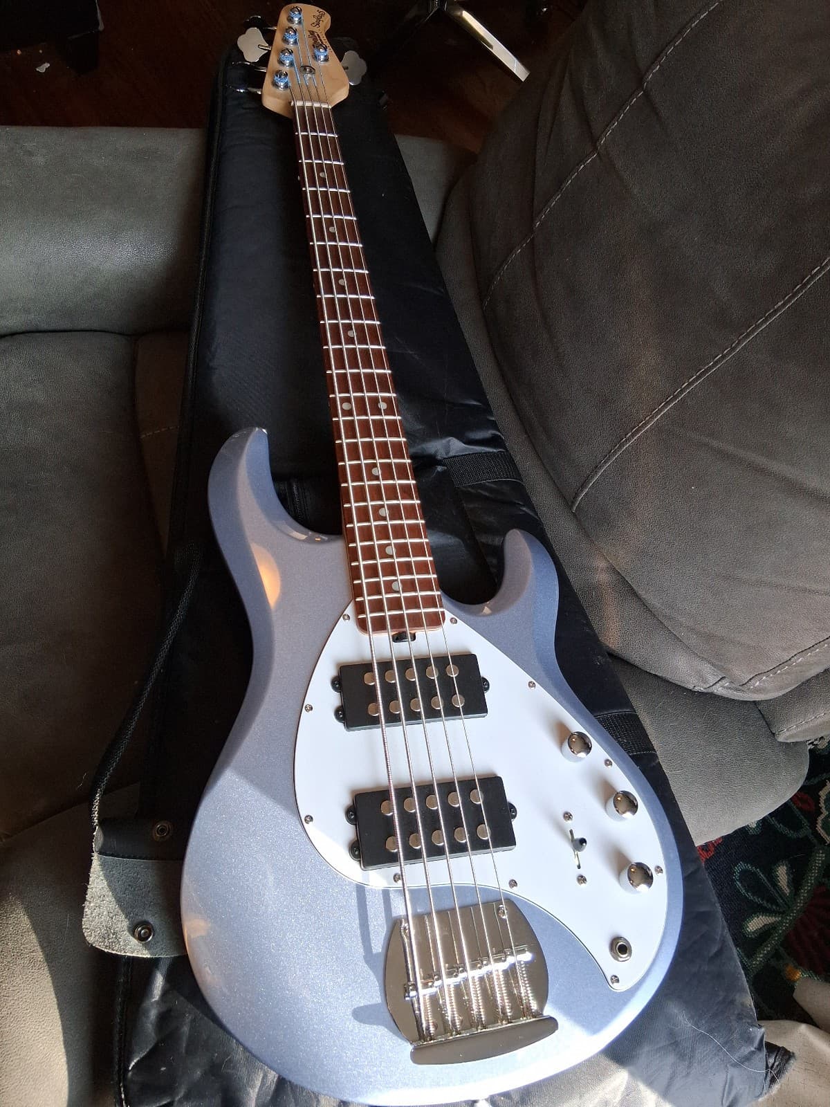 Sterling by Music Man Stingray HH bass 5 String Lake Blue Metallic Excellent