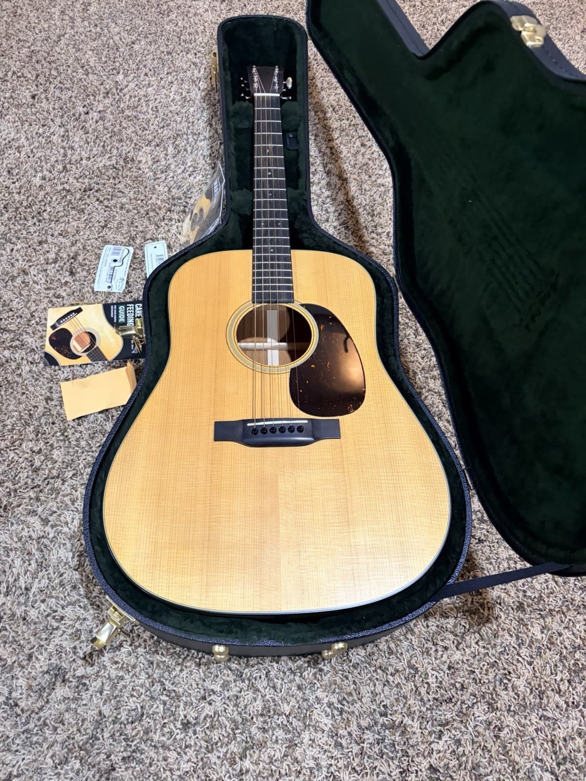 martin d-18 satin Acoustic Guitar Righty With Martin OHSC And Case Candy