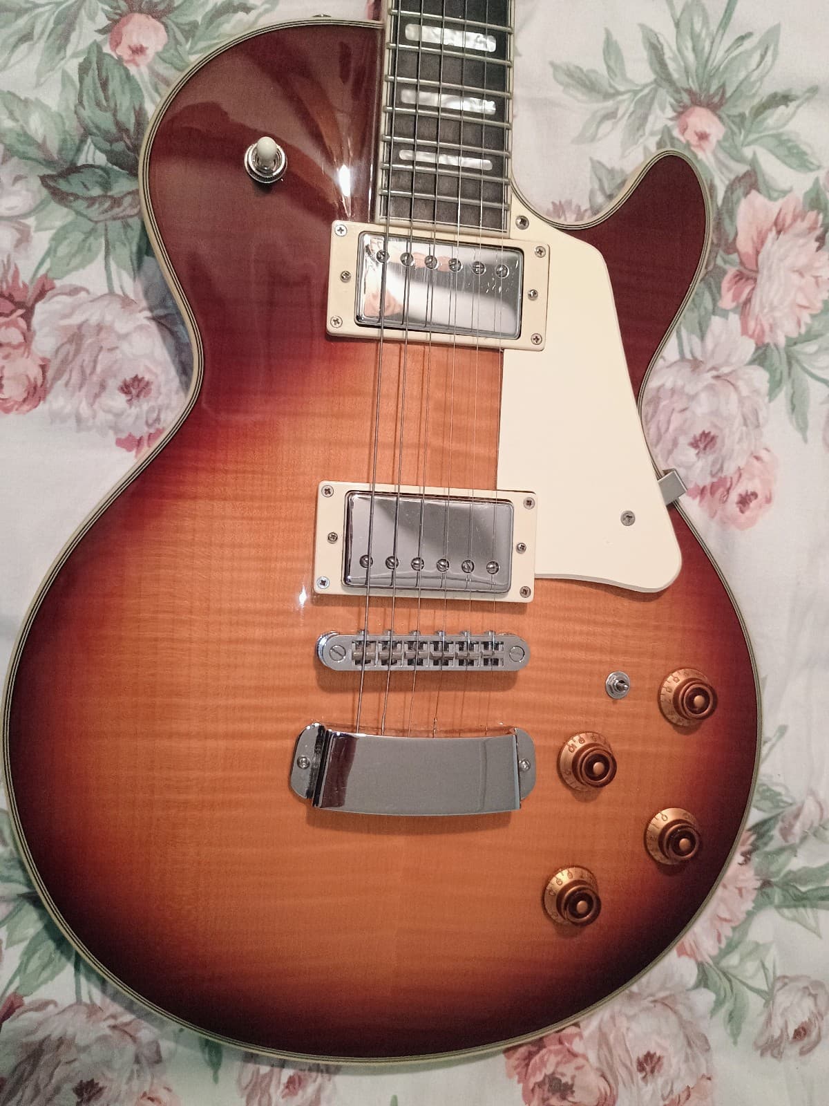 Hagstrom Super Swede