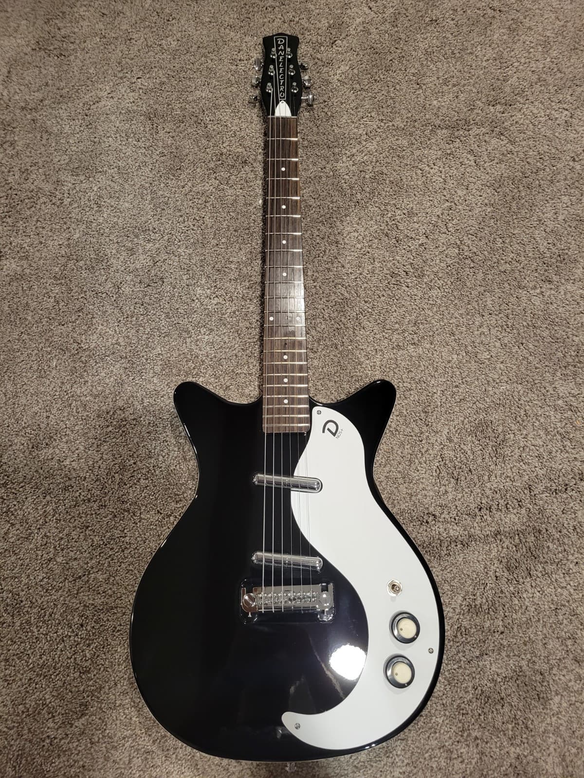 Danelectro '59M NOS+ - Black - JIMMY PAGE!