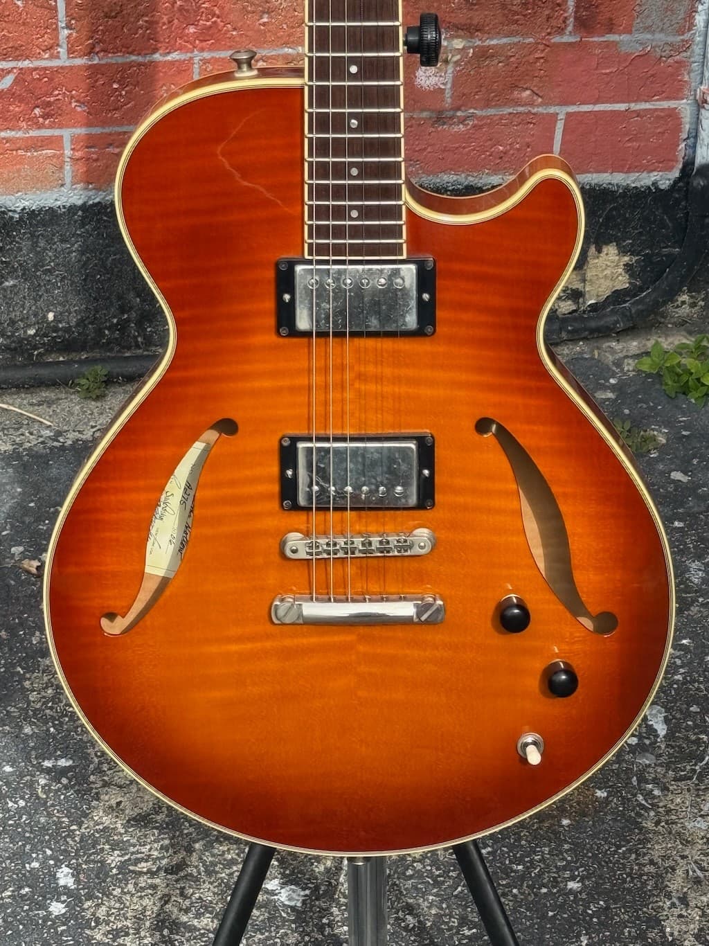 2006 Sadowsky Semi-Hollow Archtop stunning Jazz Axe by the man in Brooklyn !