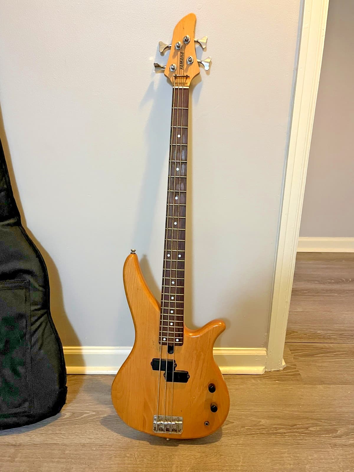 Yamaha Bass Guitar - 4 String, Natural Wood, Includes Travel Case and Cable