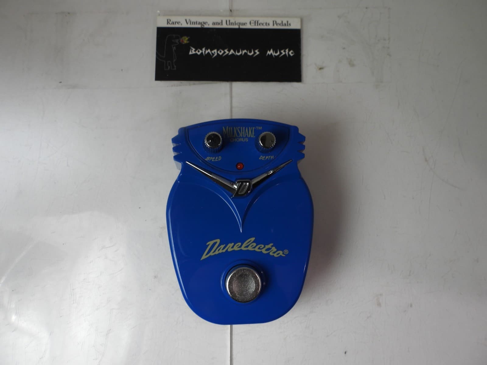 Danelectro Milkshake Chorus Guitar Effects Pedal Free USA Shipping