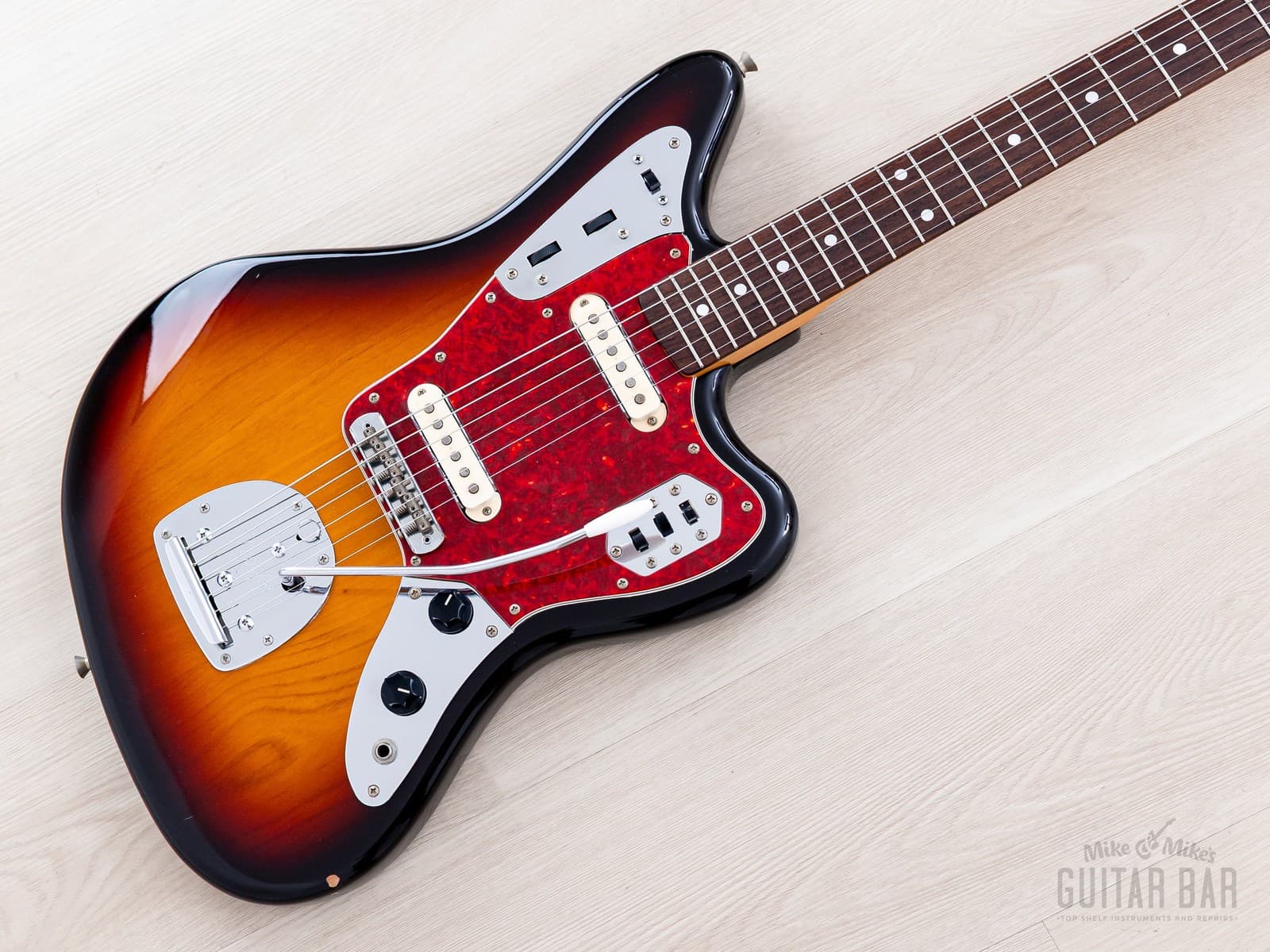 1998 Fender Jaguar ‘62 Vintage Reissue JG66-85 Offset Guitar Sunburst, Japan CIJ