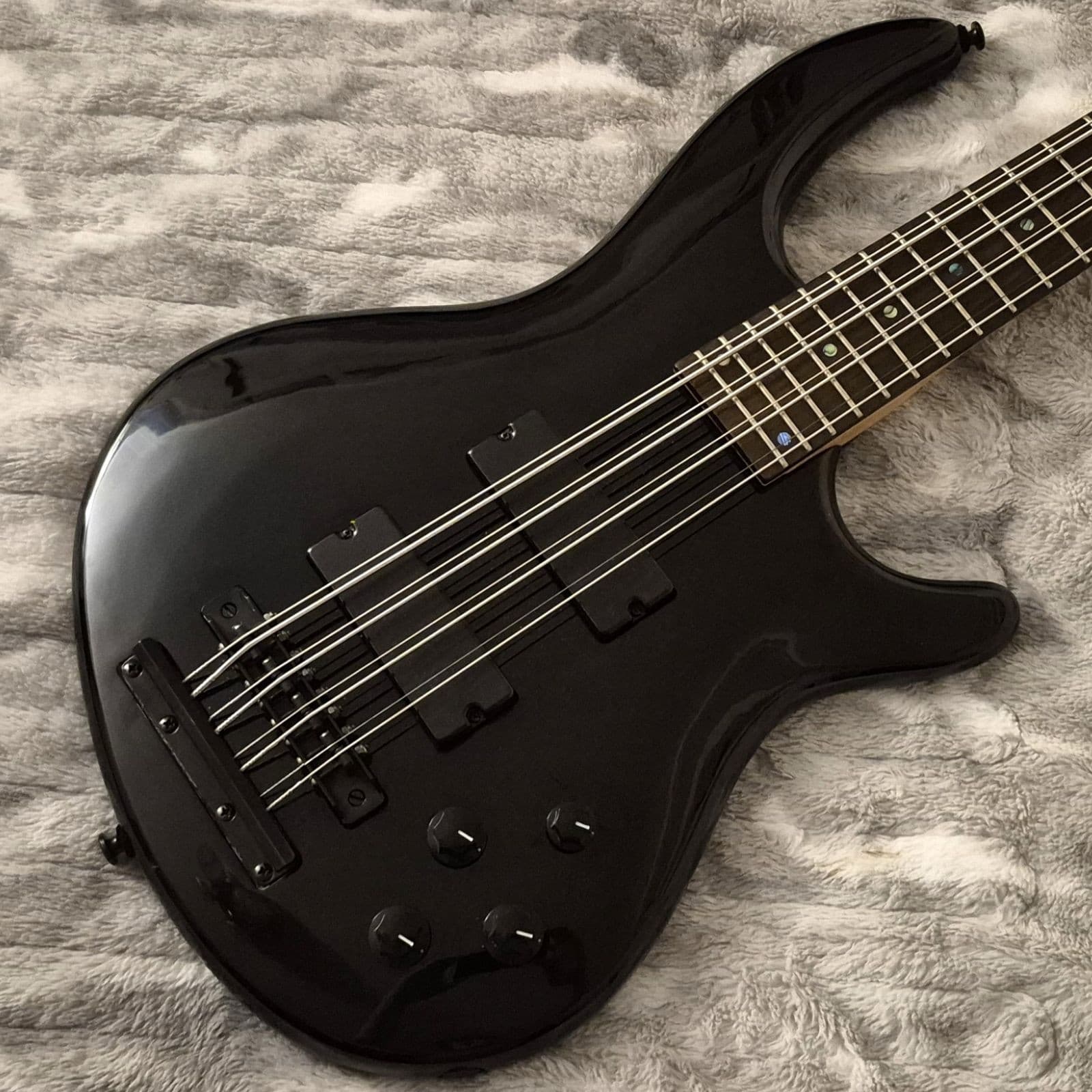 Dean Edge 8 - 8-String Double Course Bass - Active - 2006 - Black Gloss