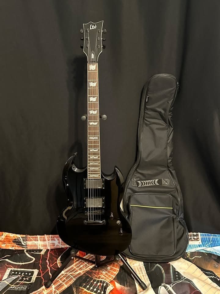 ESP LTD Viper- 400 Electric Guitar
