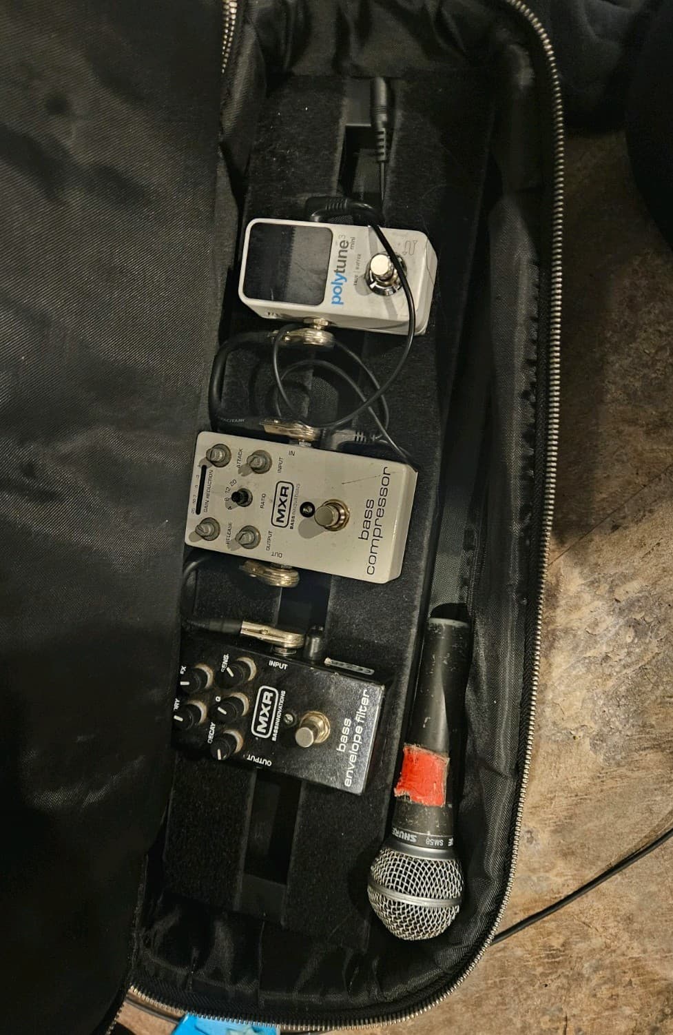 MXR Pedal Board Case for Guitar Effects Pedals, Holds Multiple Pedals