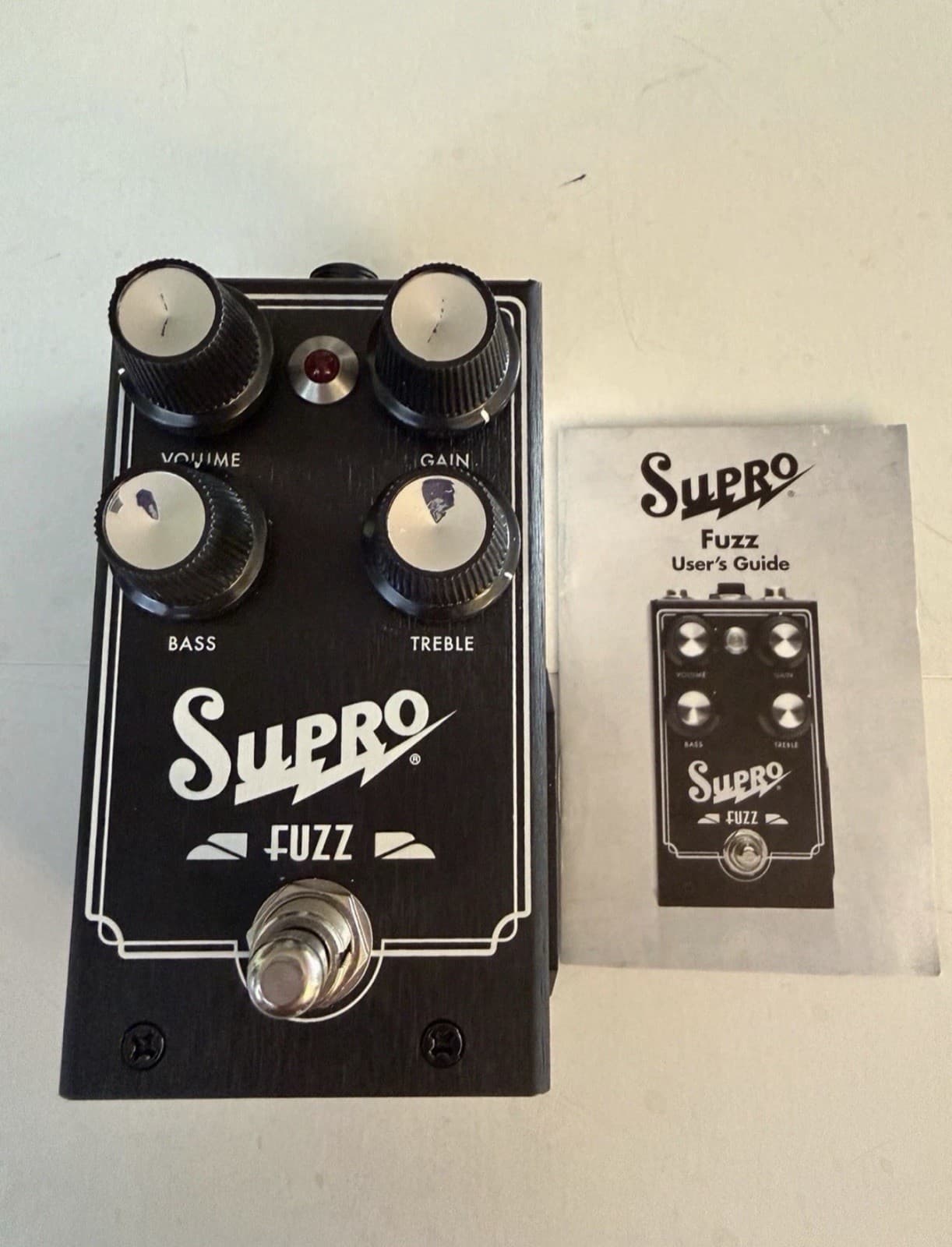 Supro Model 1304 Analog Fuzz Pedal for Electric Guitar, MPN 1304 Fuzz