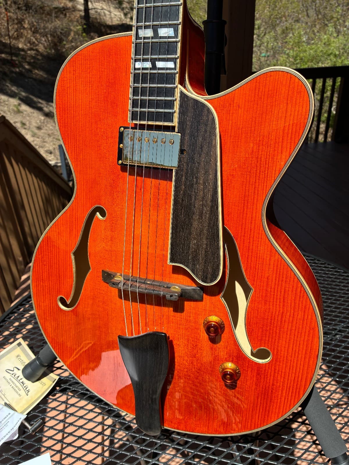Eastman AR580CE-HB Archtop Solid Spruce Top MINT CONDITION SD Jazz Neck PUP