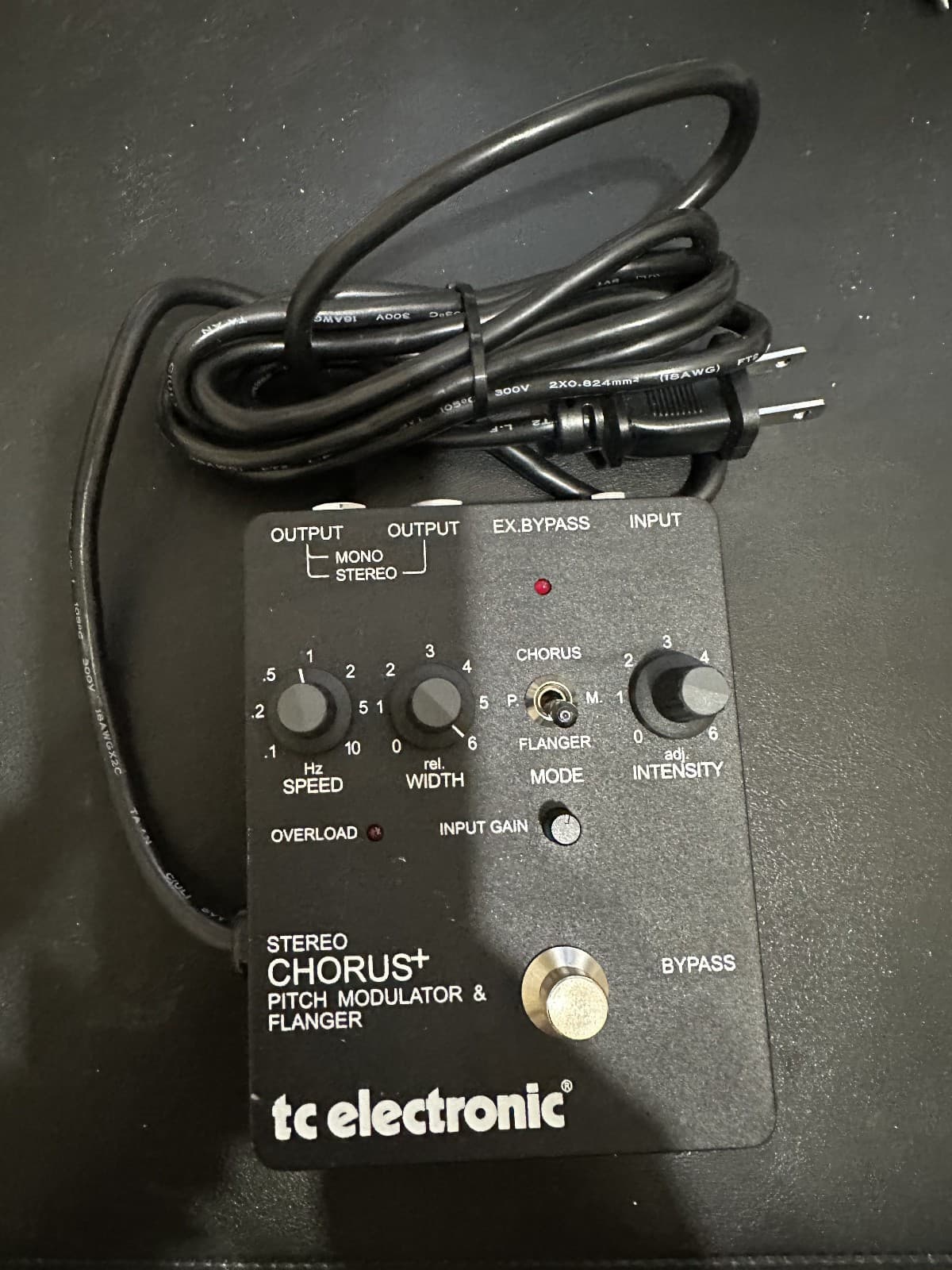TC Electronic SCF Stereo Chorus Flanger Guitar Effect Pedal (Black)