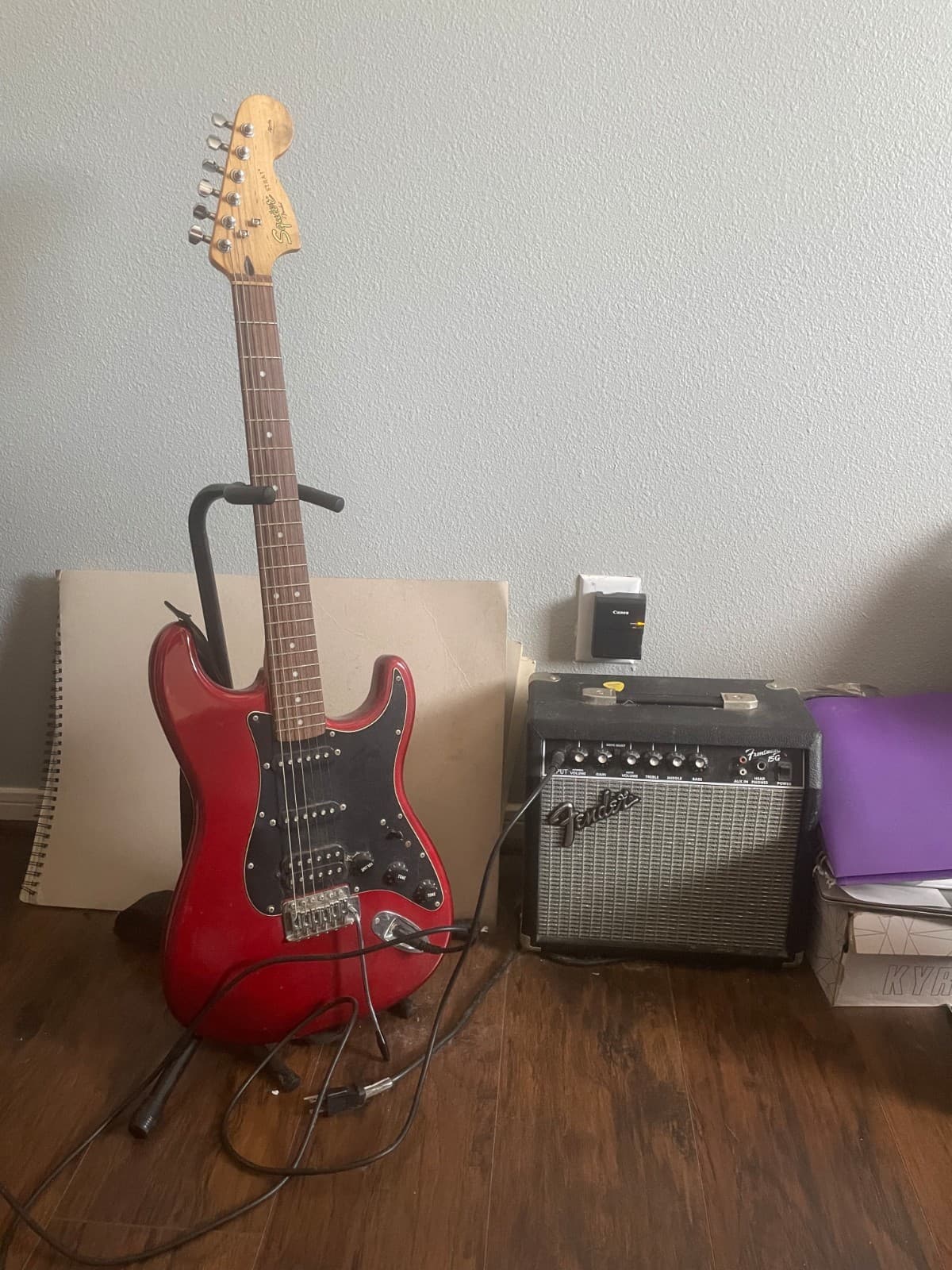 Red & Black Fender Squier Affinity Stratocaster Guitar with Fender AMP