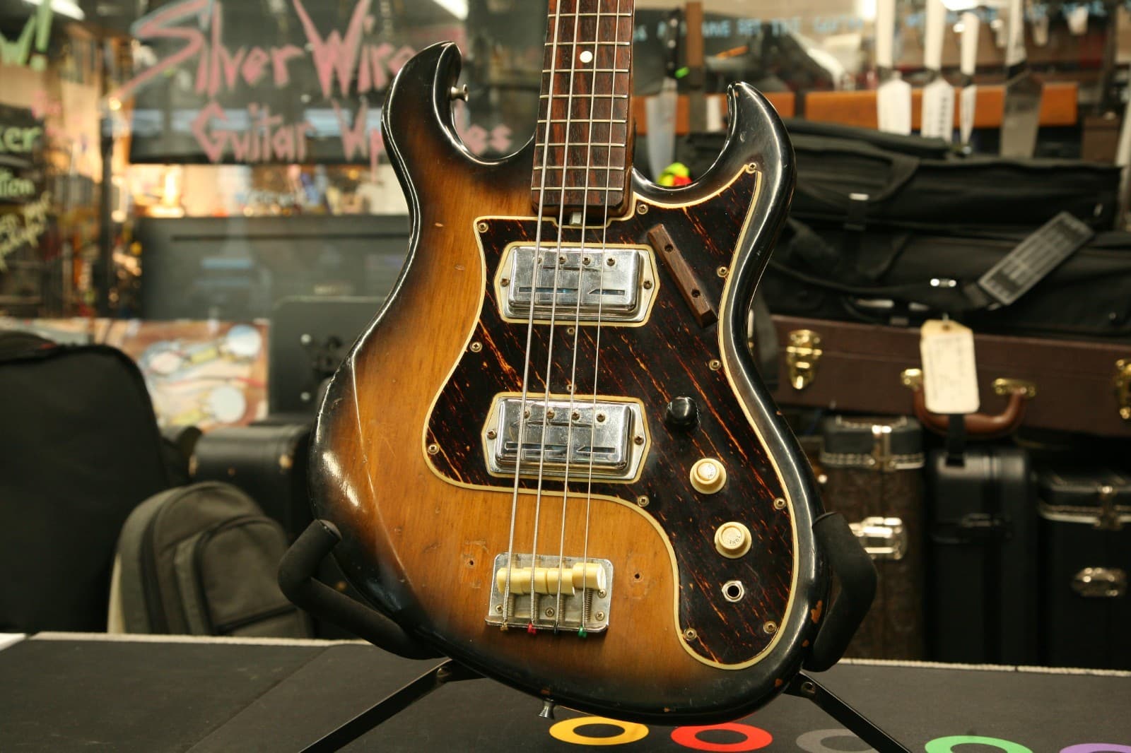 Maxitone 4-String Vintage Bass Made in Japan Pre-Ibanez Twin Pickup Early 1960s