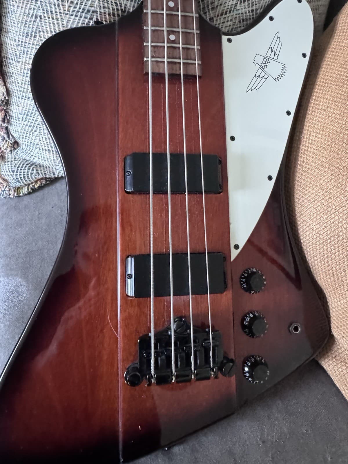 2008 Epiphone Thunderbird Electric Bass Guitar Sunburst